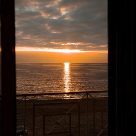 Apartamento Fronte Mare - Accesso Privato - Wifi Anzio